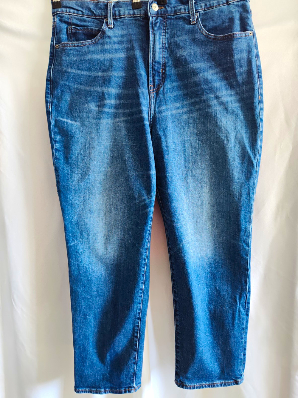 Old Navy Women’s Blue Medium Wash Denim Straight Leg Mid Rise 5-Pocket Jeans 16